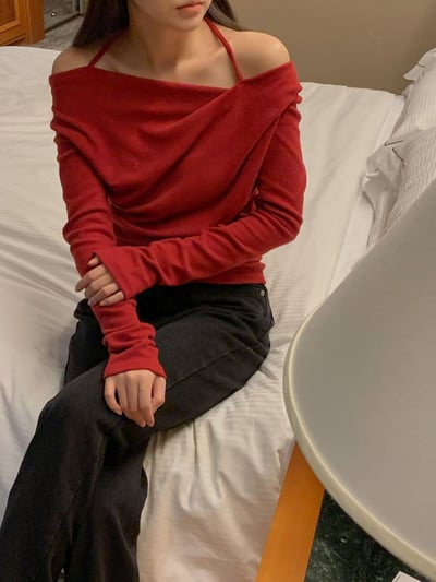 繞肩不規則垂墜薄款針織衣1