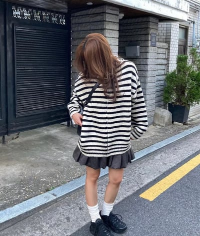 落肩橫條紋連帽長版羊毛外套2