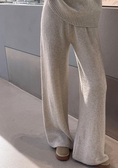 三件組｜Ｖ領針織衣＋披肩＋鬆緊寬褲SET13