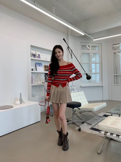 螺紋平領排釦條紋薄針織衣20