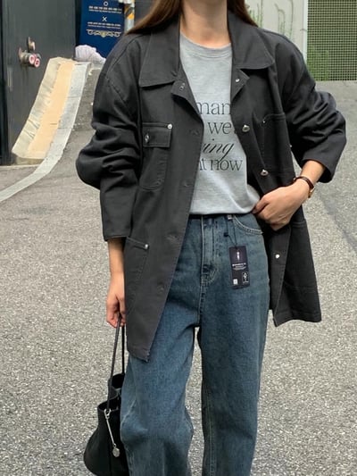 口袋造型落肩長版風衣外套4