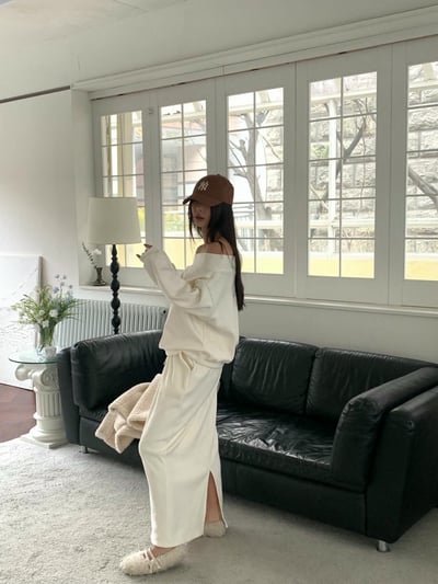 刷毛平領大學Ｔ＋後開衩磨毛長裙SET9