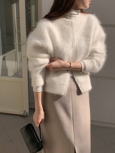 圓領馬海毛雙向拉鍊外套5