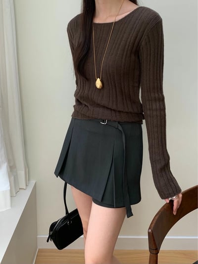 圓領坑紋博款針織衫4