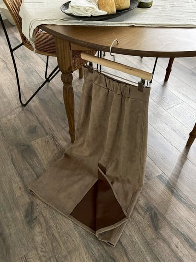 後開衩鬆緊麂皮長裙5