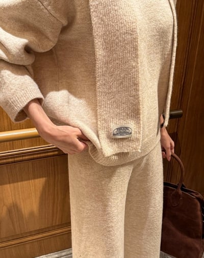 圓領針織上衣+連帽圍巾+長褲三件套SET12