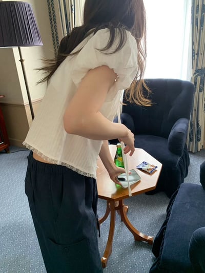 蕾絲拚接花苞袖短上衣4