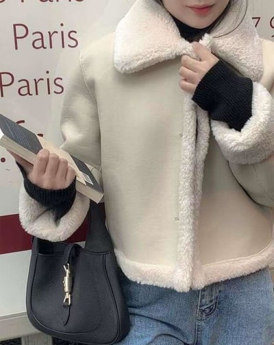 毛毛款翻領排釦雙面穿外套2