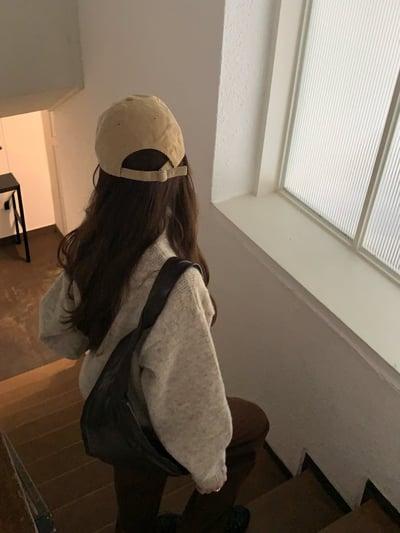 皮革logo撞色半釦領羊毛衣（60％）6