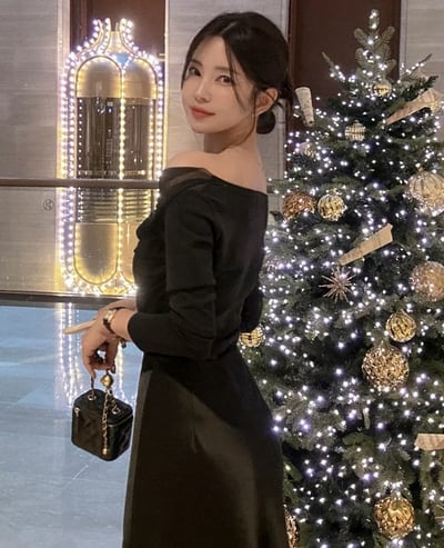 拼接歐根紗側邊抓皺平領上衣10