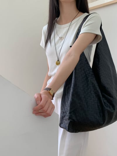圓領前車標短袖彈力棉Ｔ6