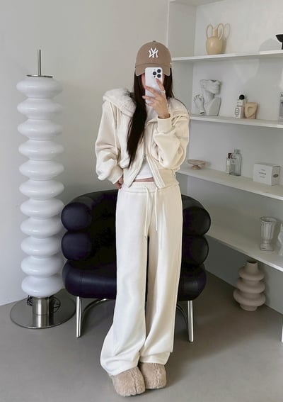 毛毛大翻領設計連帽外套＋鬆緊長褲SET1