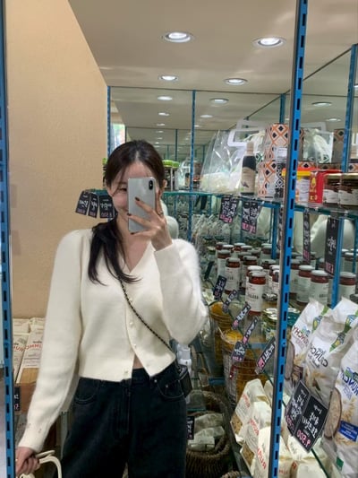 公主袖Ｖ領珍珠釦短毛針織衫6