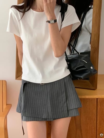 直紋西裝外套＋腰帶不規則短褲裙SET2