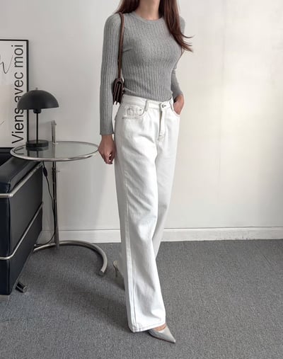 高腰後口袋造型順身小寬褲3