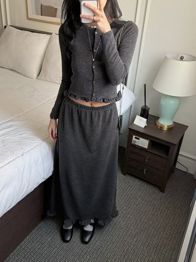 荷葉滾邊排釦針織衫＋鬆緊針織長裙SET7