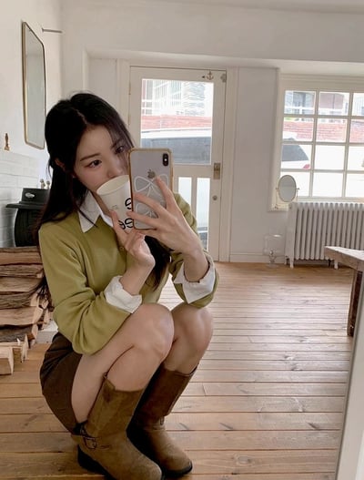 圓領精紡羊毛排釦短版小外套5