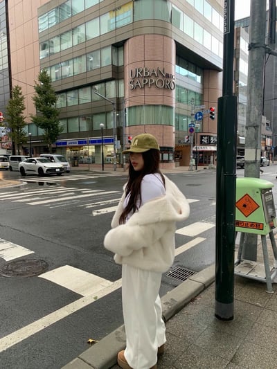 超柔軟！馬海毛暗扣連帽外套10