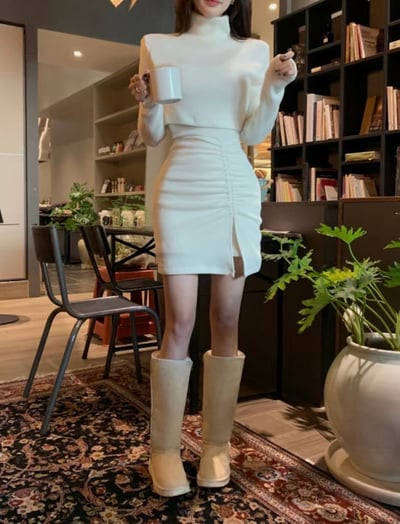 短版高領素色上衣＋側抓皺背心短洋SET1