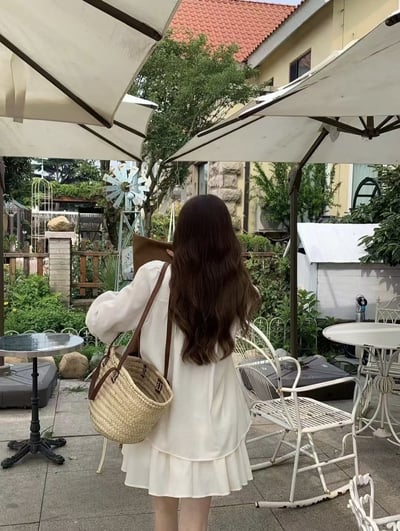 (客訂勿下單）綁結鏤空排釦棉麻上衣+鬆緊小短裙SET6