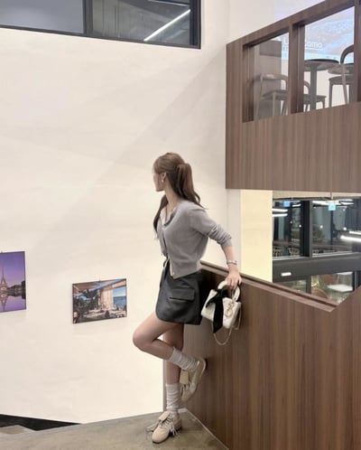 拼接色針織排釦長袖上衣5