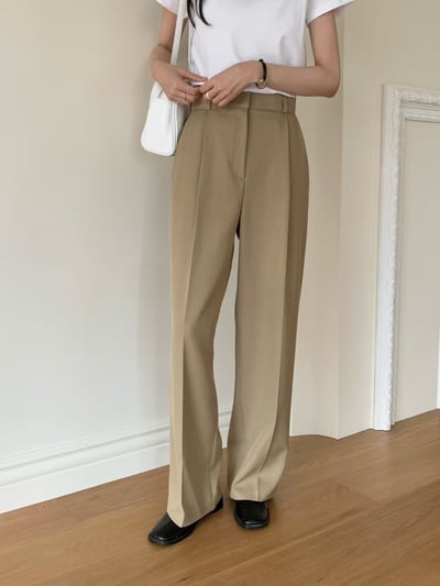 熱銷中！極簡壓褶設計直筒西裝褲2