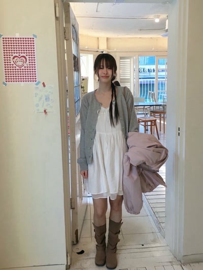前綁結拼接蕾絲滾邊細肩小短洋4