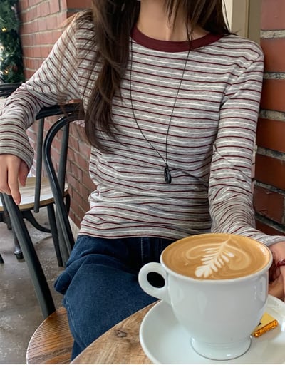 圓領配色條紋合身棉質Ｔ6