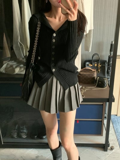 翻領排釦坑紋針織衣8