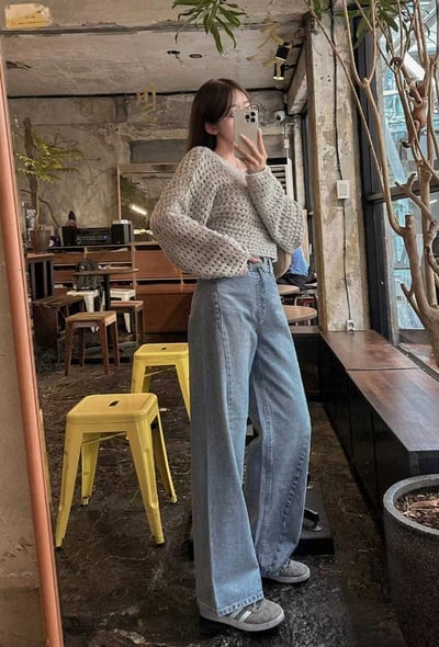 斜車線設計落地微寬牛仔褲4