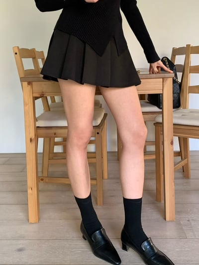 磨毛拼接百褶短褲裙（附扣環皮帶)3