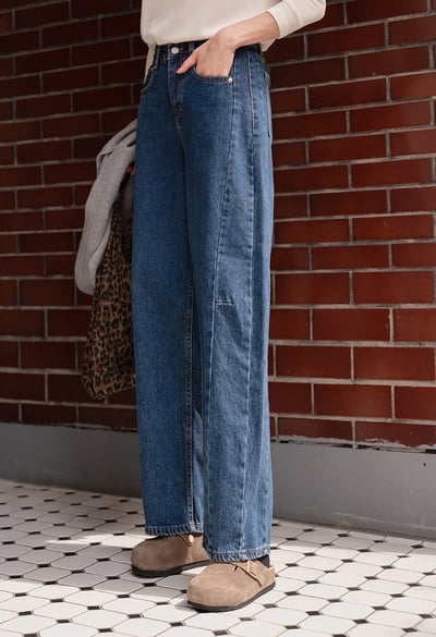 兩側壓線裁切寬版後鬆緊牛仔褲7