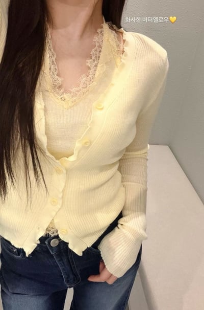 蕾絲滾邊背心＋排釦外套假兩件針織衫5