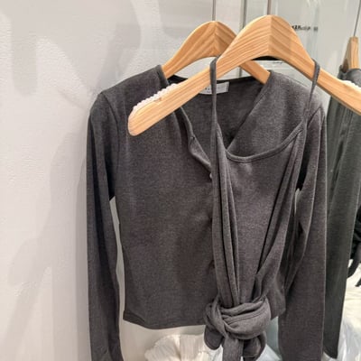 排釦開襟薄Ｔ＋側綁帶繞頸背心SET9