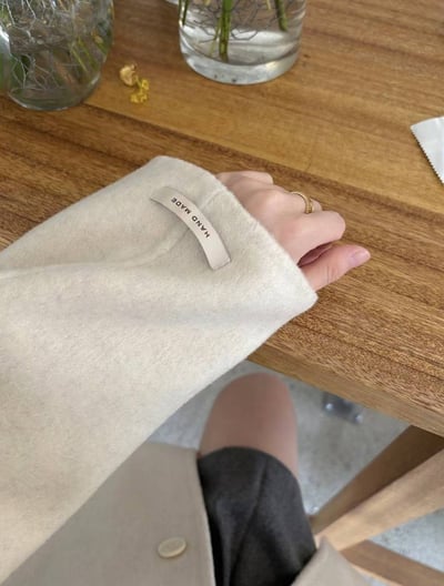 排釦傘襬後開衩羊毛大衣8