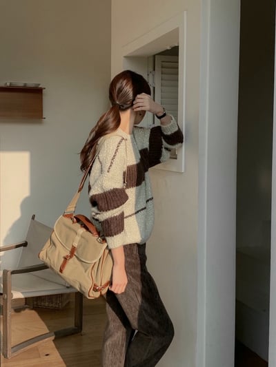 配色條紋顆粒感軟針織毛衣6