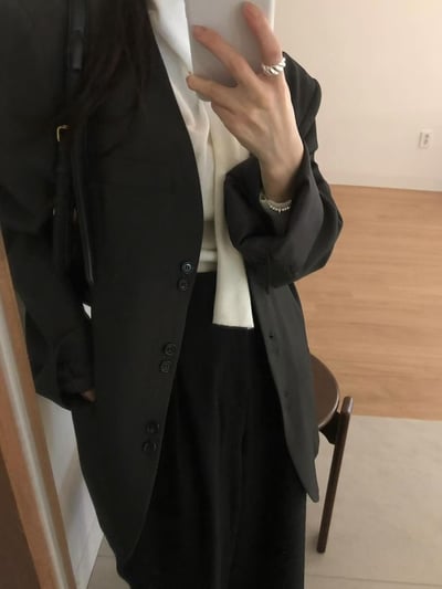 無領雙釦造型墊肩西裝外套6