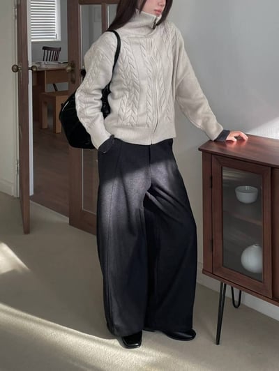 皮革拉鍊翻領麻花針織衣(羊毛30%）7