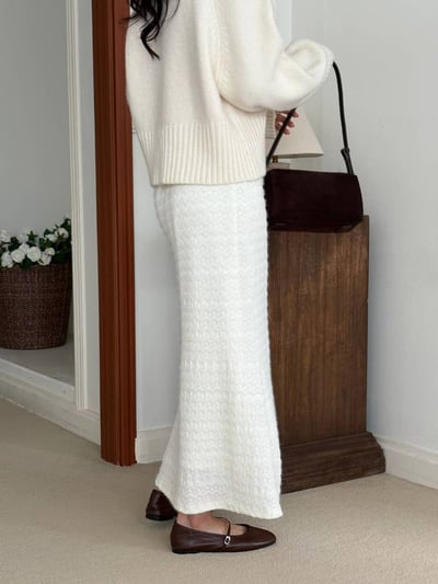 刺繡小花內刷毛魚尾鬆緊長裙3