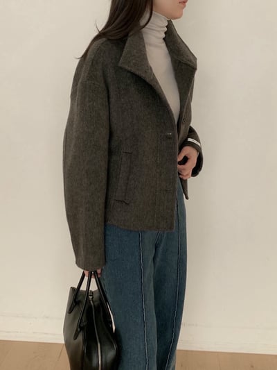 可高領簡約西裝版型手工羊毛外套（羊毛80%)1