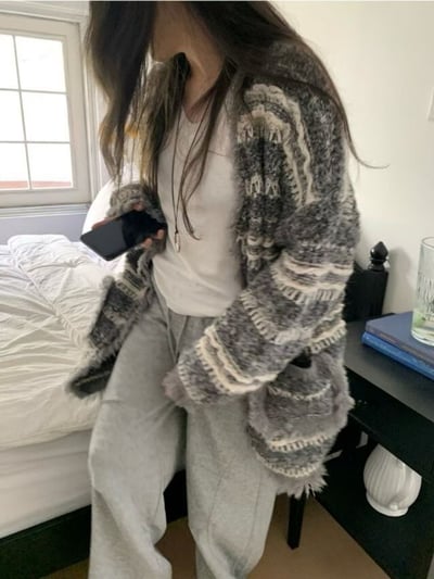 勾線條紋造型連帽長版外套1