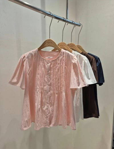 圓領公主壓摺傘擺排釦襯衫7