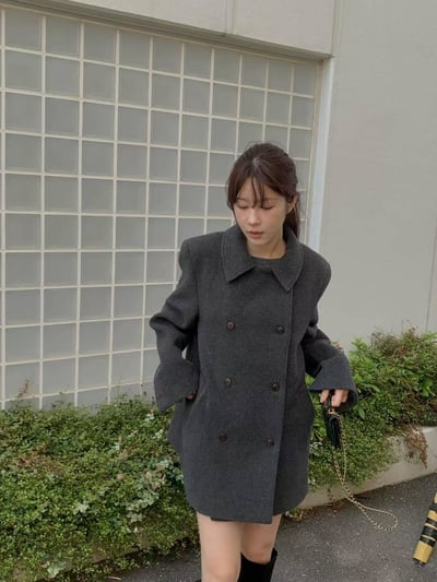 氣質翻領中長版大衣3