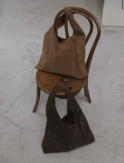 今年夯款！麂皮hobo肩背包3