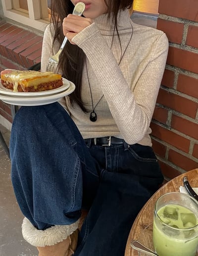 高領坑紋彈力打底針織衣1