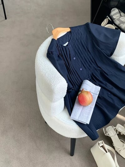 圓領公主壓摺傘擺排釦襯衫6