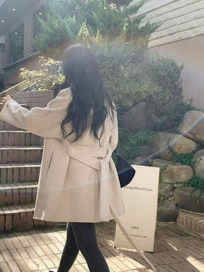 排釦傘襬後開衩羊毛大衣3