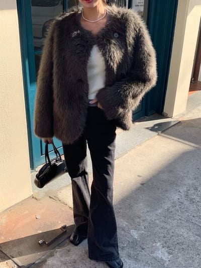 圓領排釦長毛款寬鬆外5