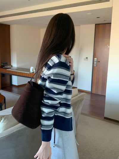 小徽章條紋針織外套上衣4