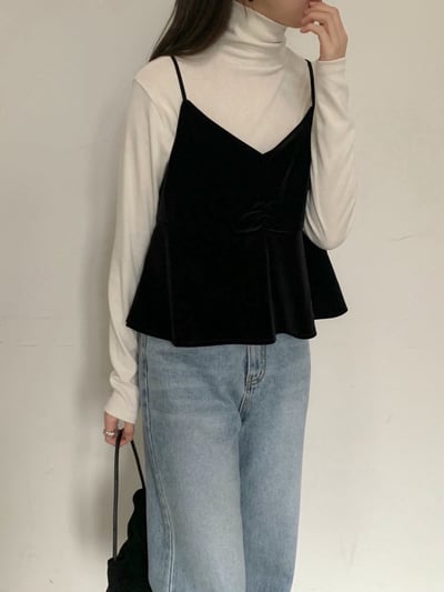 細肩荷葉下襬絲絨背心5